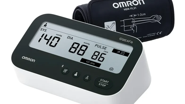 מד לחץ דם אומרון M4 AFIB